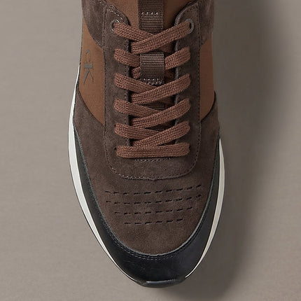 sneakers da corsa in camoscio con logo mid brown/rocky brown/creamy da uomini calvin klein