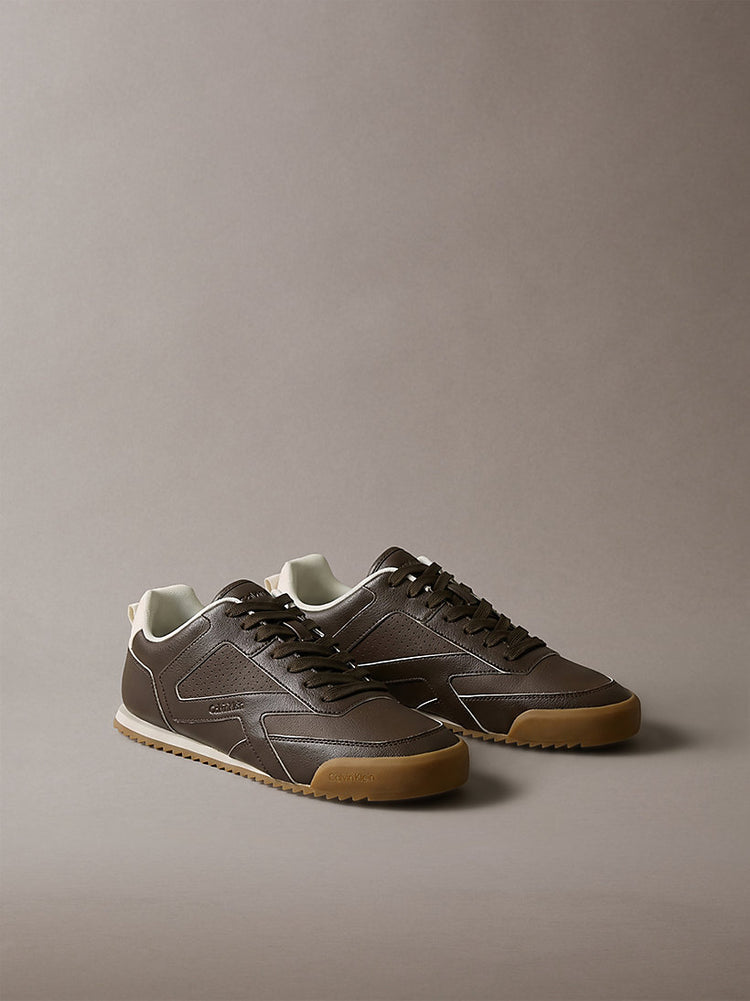 ck kay - sneakers runner dal profilo essenziale rocky brown/dk ecru da uomini calvin klein