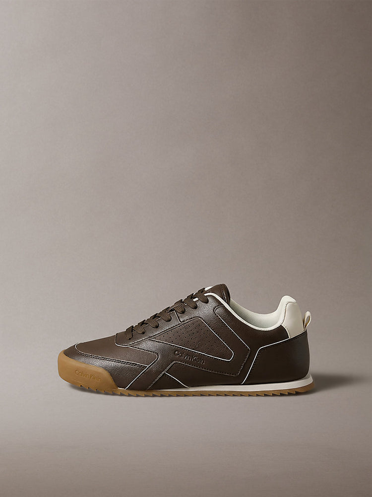 ck kay - sneakers runner dal profilo essenziale rocky brown/dk ecru da uomini calvin klein