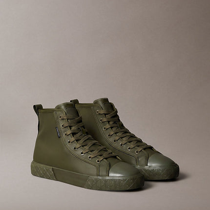 chunky sneakers ad alta trazione e resistenza in pelle triple black da uomini calvin klein