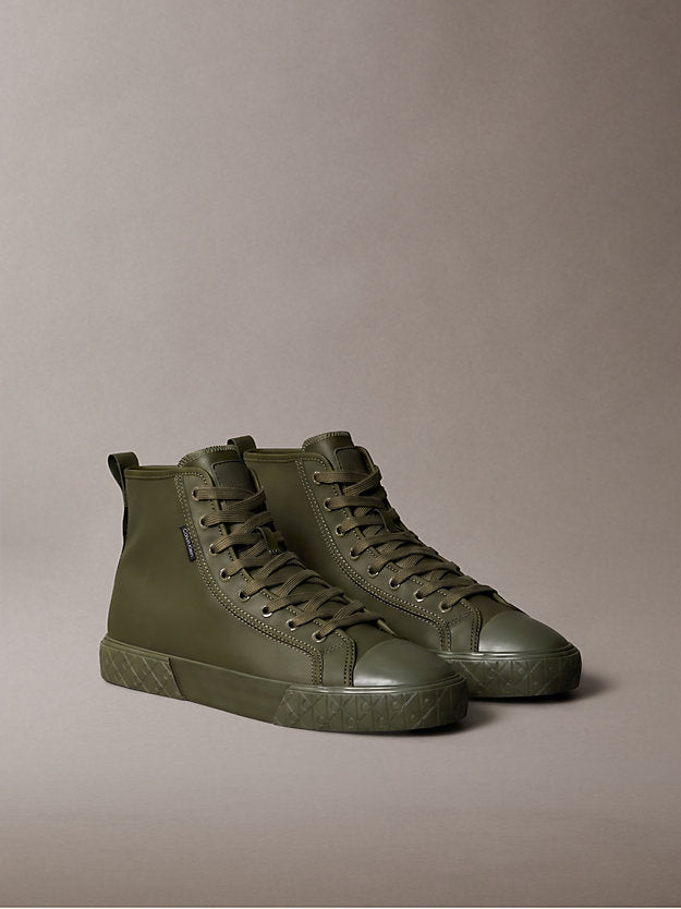 chunky sneakers ad alta trazione e resistenza in pelle triple black da uomini calvin klein