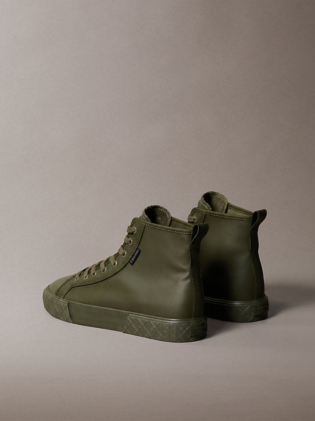 chunky sneakers ad alta trazione e resistenza in pelle triple black da uomini calvin klein
