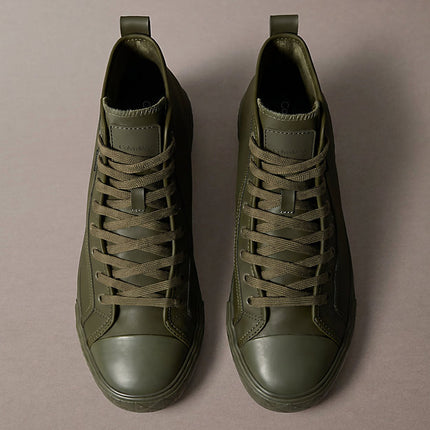 chunky sneakers ad alta trazione e resistenza in pelle triple black da uomini calvin klein