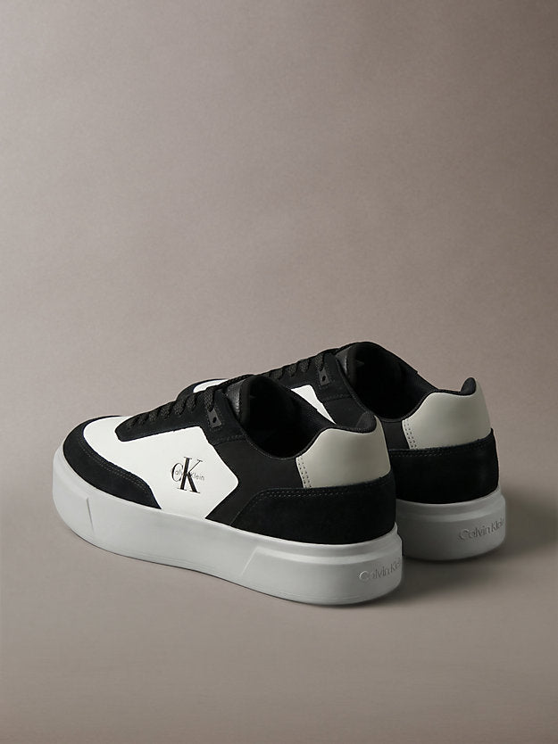sneakers signature in camoscio e pelle. black/mockingbird/bright white da uomini calvin klein