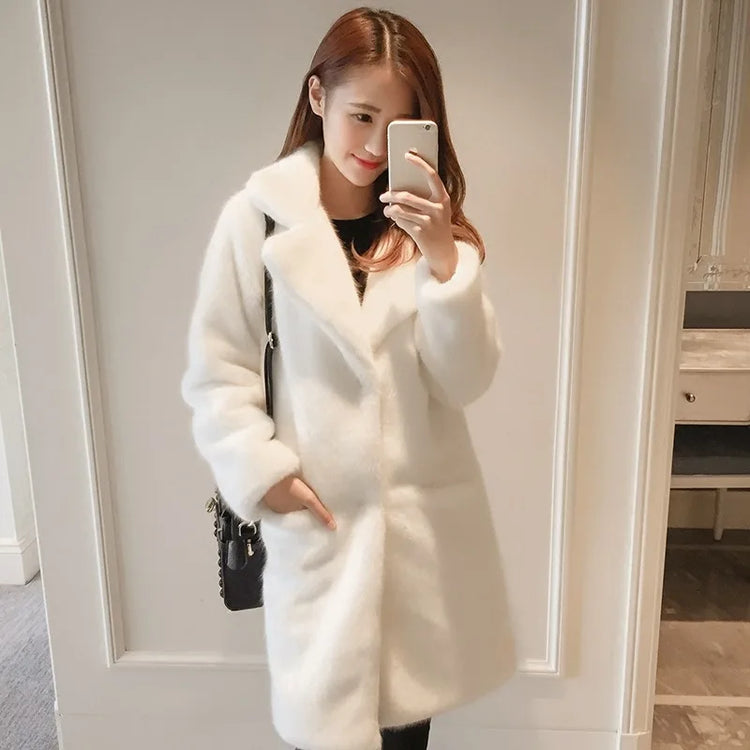 Lmitation Mink Plush Fur Coat Female 2021 Winter Thick High End Rex Rabbit Hair Fur Coats Plus Size Warm Women Faux Fur Coats