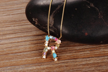Nidin vendita calda colore arcobaleno iniziale CZ collana fascino lettera ciondolo nome gioielli accessori donna Fine festa regalo di compleanno