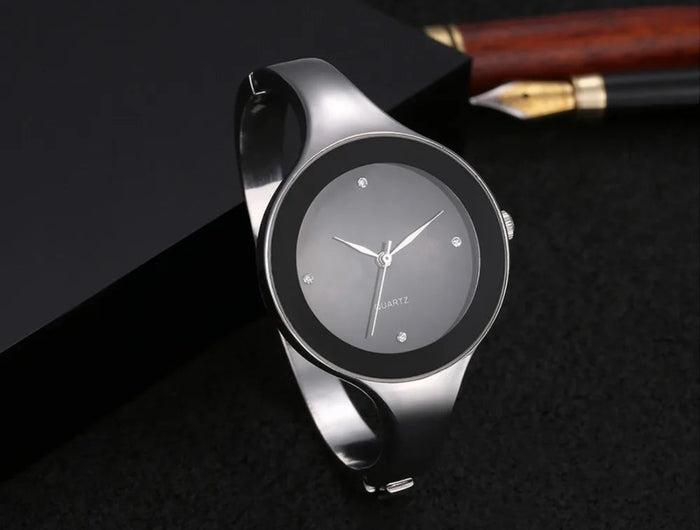 Orologio da donna con cinturino in cristallo di lusso Orologi da donna semplici alla moda Orologio da donna in acciaio inossidabile Orologio reloj mujer platinumshop