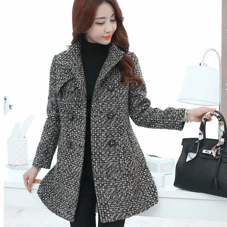 New Women's Wool Blends Coat Winter 2026 Autumn Fashion Elegant Mother Turtleneck Plaid Slim Long Tweed Woolen Outerwear Female