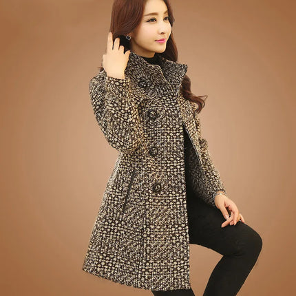 New Women's Wool Blends Coat Winter 2026 Autumn Fashion Elegant Mother Turtleneck Plaid Slim Long Tweed Woolen Outerwear Female