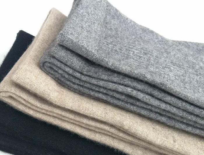 2024 Winter New style Women Cashmere Wool Pants Knitted Soft warmth High elasticity High-quality Slim fit style Classic leggings PlatiNum