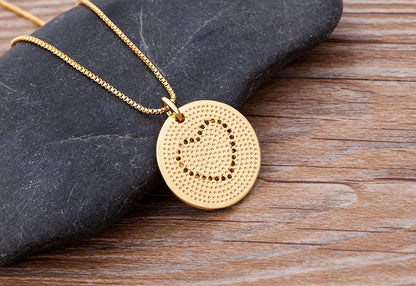 Nidin moda di lusso con zirconi cubici ciondolo a forma di cuore da donna placcato in oro collana a catena di alta qualità regalo per feste di gioielli scintillanti