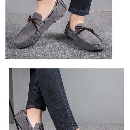 2025 Mocassino da uomo Grigio Marrone Nero Mocassini Scarpe da uomo in pelle Designer di lusso Marchio Moda Sneakers Appartamenti Slip on Leggero