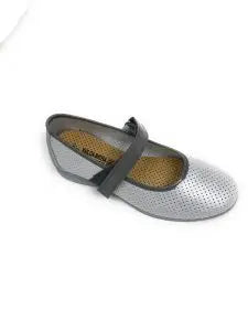 Street Slipper/woman/Vulca-Bicha/instep: cut-out grid/Sole: rubber/Color: silver gray/wedge 2 cm/easy closure PlatiNum