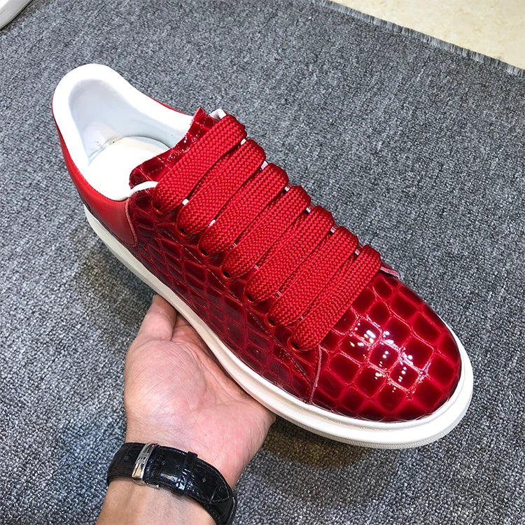 Genuine Leather Sneakers Men Flats Casual Shoes Men Stone Pattern Thick Bottom New Men Leisure Shoes Red Black Chaussures Sport