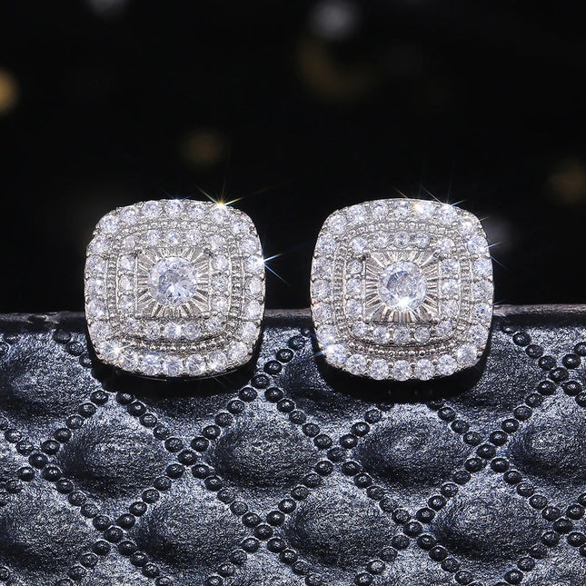Huitan Brilliant Cubic Zirconia Stud Earrings for Princess Square Shape Versatile Style Fancy Gift Women Earring Classic Jewelry PlatiNum