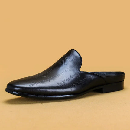 Pantofole da uomo di lusso italiane Mocassini in vera pelle Mocassini da uomo Casual Scarpe da uomo antiscivolo Moda estiva Mezze scarpe da uomo