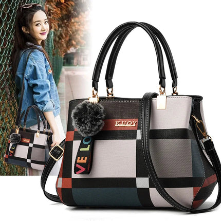 Elegant Designer Handbags Women Bags Messenger PU Leather Crossbody Bags Hairball tassen Girls Shoulder Bag Top-hand Tote Bag PlatiNum