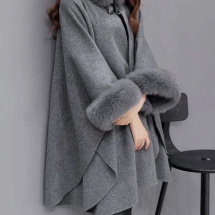 Elegant Women Winter Coats Batwing Fluffy Sleeve Cape Jacket Lady Woolen Overcoat Cape Fox Fur Collar Warm Ponchos Feminino