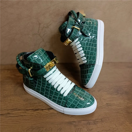Luxury Designer Men Crocodile Pattern High Top Sneakers Glossy Patent Leather Gold Buckle Lace-up Casual Street Shoes Footwear