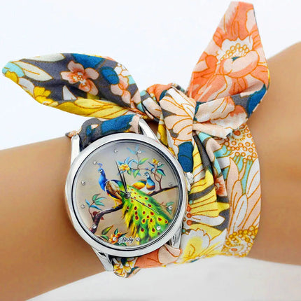 Shsby Nuovo orologio da polso in stoffa da donna Orologio da donna alla moda Orologio al quarzo argento di alta qualità Orologio da ragazza dolce Orologio in tessuto platinumshop