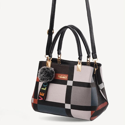 Elegant Designer Handbags Women Bags Messenger PU Leather Crossbody Bags Hairball tassen Girls Shoulder Bag Top-hand Tote Bag PlatiNum