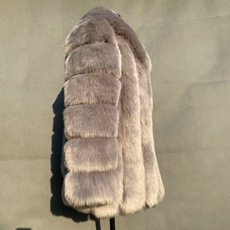 ZADORIN Elegant Turn Down Collar Faux Fox Fur Coat Women Long Thick Warm Fluffy Faux Fur Jacket Winter Fur Coats Manteau Femme