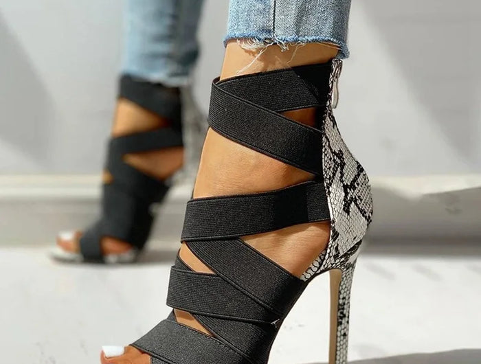 Décolleté Scarpe sexy da festa Scarpe da ballo Scarpe estive con serpente Décolleté da donna Tacchi alti e sottili Gladiatore con strass a punta