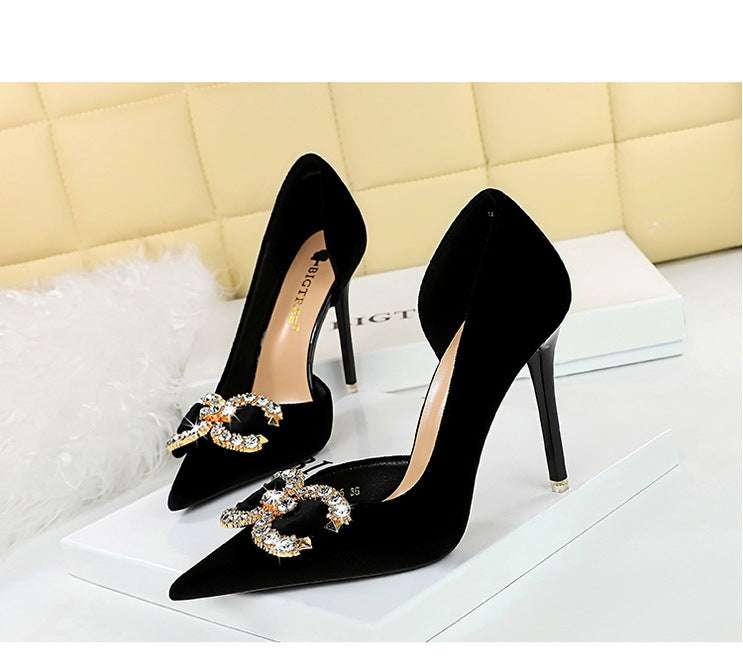 Tacchi alti di lusso Donna 7 cm Tacchi a spillo da 10,5 cm Décolleté da donna con strass in metallo Scarpe da sposa moda Scarpe da ballo sexy da donna 2026 platinumshop