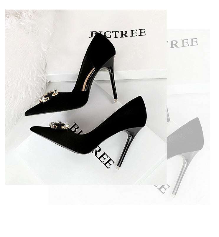 Tacchi alti di lusso Donna 7 cm Tacchi a spillo da 10,5 cm Décolleté da donna con strass in metallo Scarpe da sposa moda Scarpe da ballo sexy da donna 2026 platinumshop
