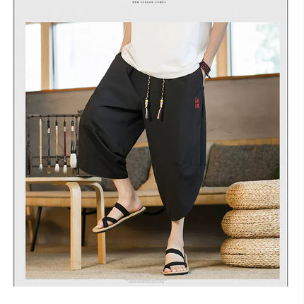Pantaloncini da samurai giapponesi Kimono estivo da uomo Pantaloni da bagno tradizionali Abbigliamento asiatico da uomo allentato casual Pantaloni a gamba larga Yukata neri