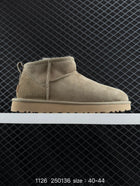 2026 Winter Boots Fur Ladies Snow Boots Real Sheepskin Wool Low-cut Warm Fur Shoes Man and Women Winter Short Boots Super Mini