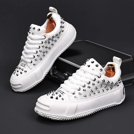 Luxury Designer Men's Punk Rivet Thick Bottom Lace Up Shoes Causal Flats Moccasins Male Rock Hip-hop Walking Sneakers