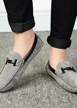 Estate nuovi mocassini in pelle scamosciata comodi appartamenti scarpe Casual da uomo traspirante Slip-On scarpe da guida in morbida pelle mocassini 2022