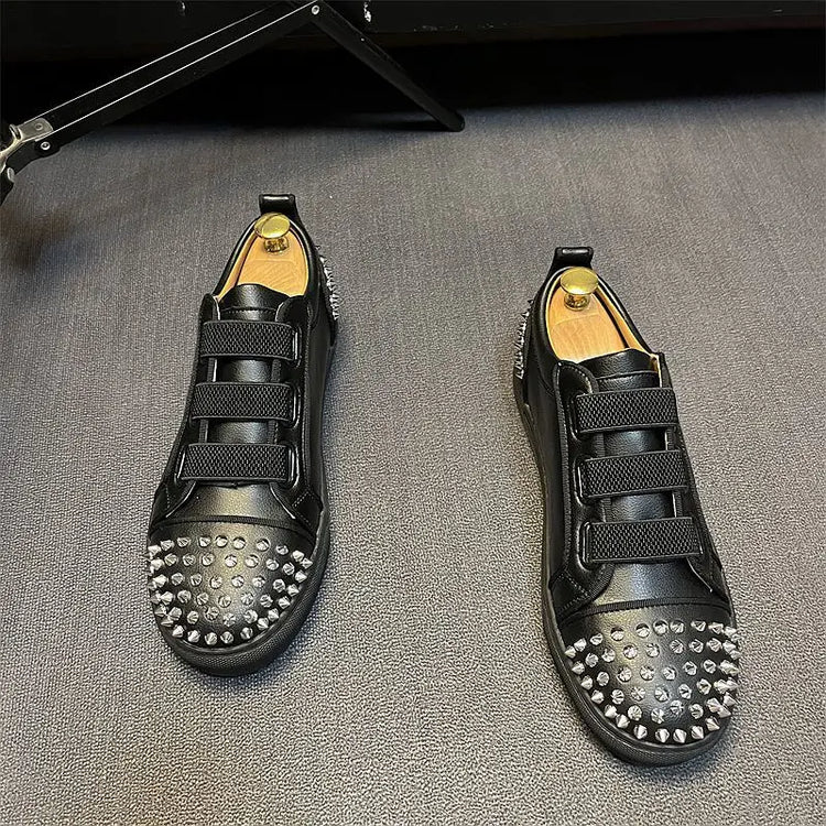 Sneaker Casual Men Designer Rivet Board Shoes Fashion Split Leather Upper Flat Platform White Shoes High Top Nightclub Shoes
