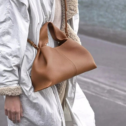 Borsa a Tracolla Cloud Dumpling da Donna, Borsa a Spalla Minimalista di Lusso in Vera Pelle Composita di Vacchetta, Piccola Dimensione