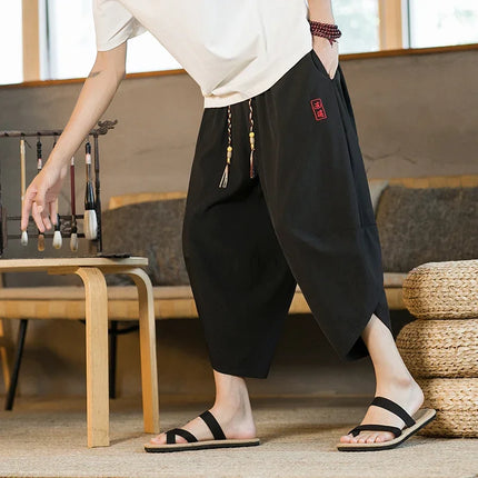 Pantaloncini da samurai giapponesi Kimono estivo da uomo Pantaloni da bagno tradizionali Abbigliamento asiatico da uomo allentato casual Pantaloni a gamba larga Yukata neri