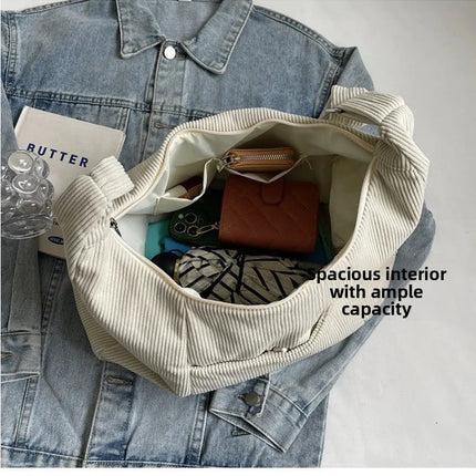 New Large Capacity Casual Crossbody Bag Simple Artistic Commuter Student Single Shoulder Bag Outdoor Leisure Women's Tote Bag PlatiNum
