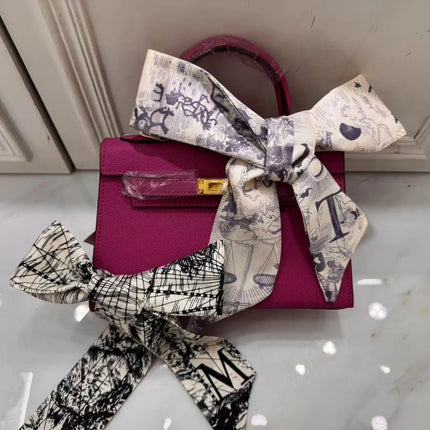 Women's bag Luxury brand bag Shoulder bag Women's handbag Bag for Woman of Genuine Leather in Gold or Silver Buckle Designer Bag PlatiNum