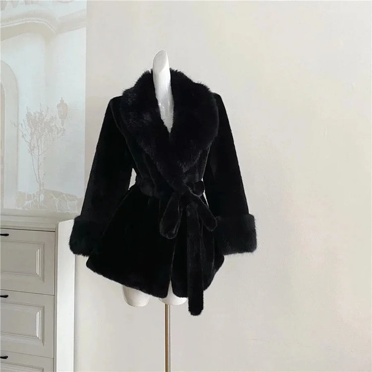 Winter Luxury Women Faux Furs Jackets Coats With Belt Elegant Waist Hugging Slimming Fur Big Collar Thickened Warm Outerwear