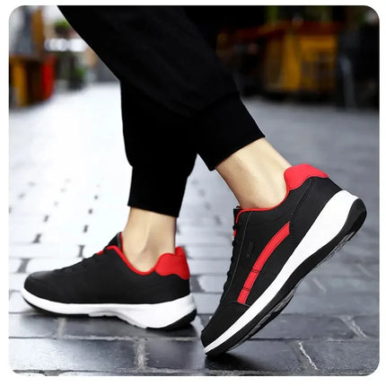 Scarpe da ginnastica da uomo Scarpe casual sportive Scarpe da passeggio da uomo in pelle per esterni Quattro stagioni Fondo morbido