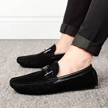 Estate nuovi mocassini in pelle scamosciata comodi appartamenti scarpe Casual da uomo traspirante Slip-On scarpe da guida in morbida pelle mocassini 2022