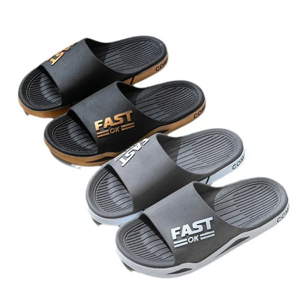 Nouvelles pantoufles pour hommes pour le quotidien d'été en plein air, tendance sportive, salle de bain de couple, intérieur à semelle souple, pantoufles fraîches pour hommes