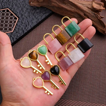 1 Set Natural Crystal Couple Lock Necklace Pendant Set Heart Shaped Key Piece Pink Crystal Amethyst Tiger Eye Stone Lock PlatiNum