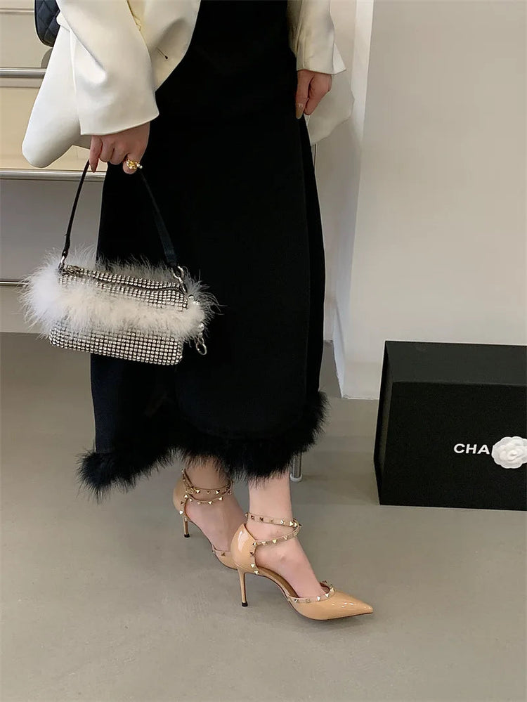 Sandali Donna alla Moda con Rivetti, Nuovo Stile Primavera 2026, Tacchi Alti con Cinturino Sottile, Eleganti Décolleté Color Nude per Estate Autunno platinumshop