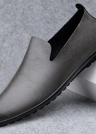 Scarpe da uomo in vera pelle Casual formali mocassini da uomo mocassini estate italiana traspirante Slip on scarpe da barca maschili Over Size 50 51