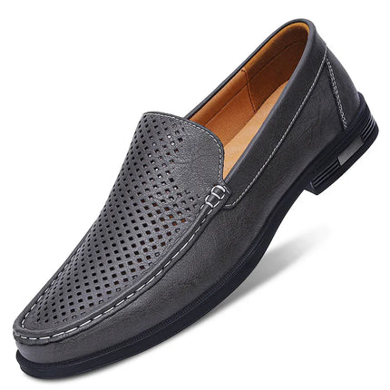 Calzature da uomo in pelle Slip on Office Man Scarpe formali Festa di nozze Scarpe eleganti da uomo Breath Driving Mocassini pigri Mocassini