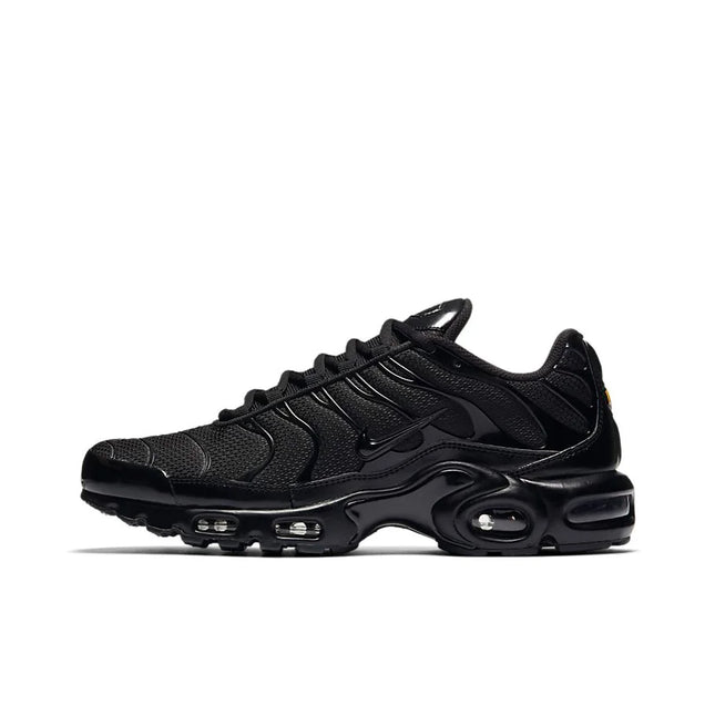 Nike Air Max Plus Vintage Cushioning Scarpe da Corsa e Casual a Profilo Basso per Uomo, Nere 604133-050