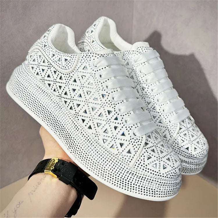 Luxury New Designer Men's White Black Charm Rhinestone Platform Causal Shoes Flats Male Hip-hop Walking Sneakers Zapatos Hombre