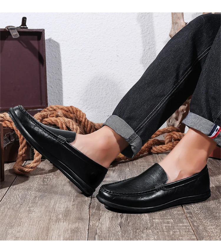 2025 Estate Scava Fuori Penny Mocassini Da Uomo Scarpe Da Barca Traspirante Uomo Mocassini In Pelle Slip On Appartamenti Mens Casual Scarpe Da Guida