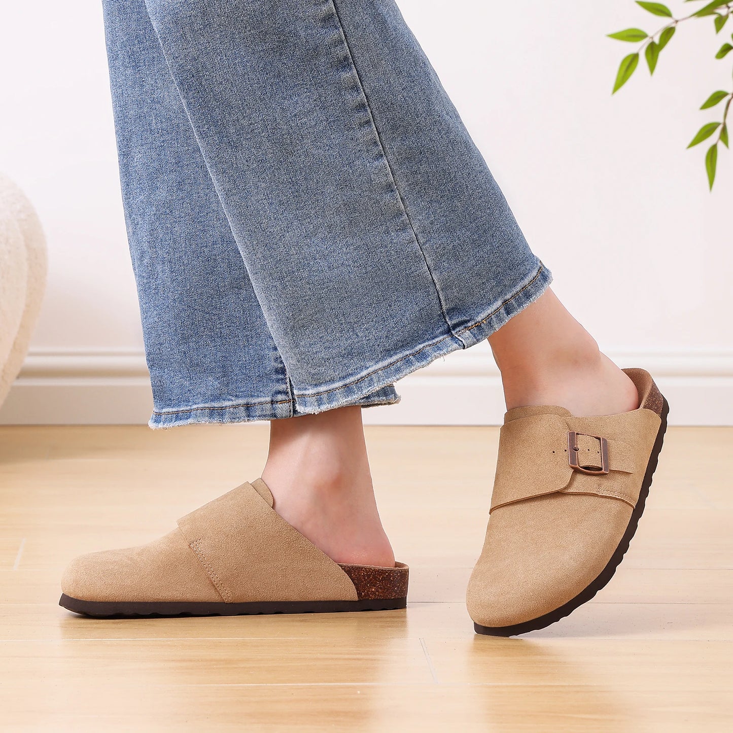 Eyriphy New Women Open Toe Leopard Slides With Adjustable Buckle Classic Flat Sandals Casual Cork Footbed Women's Slippers